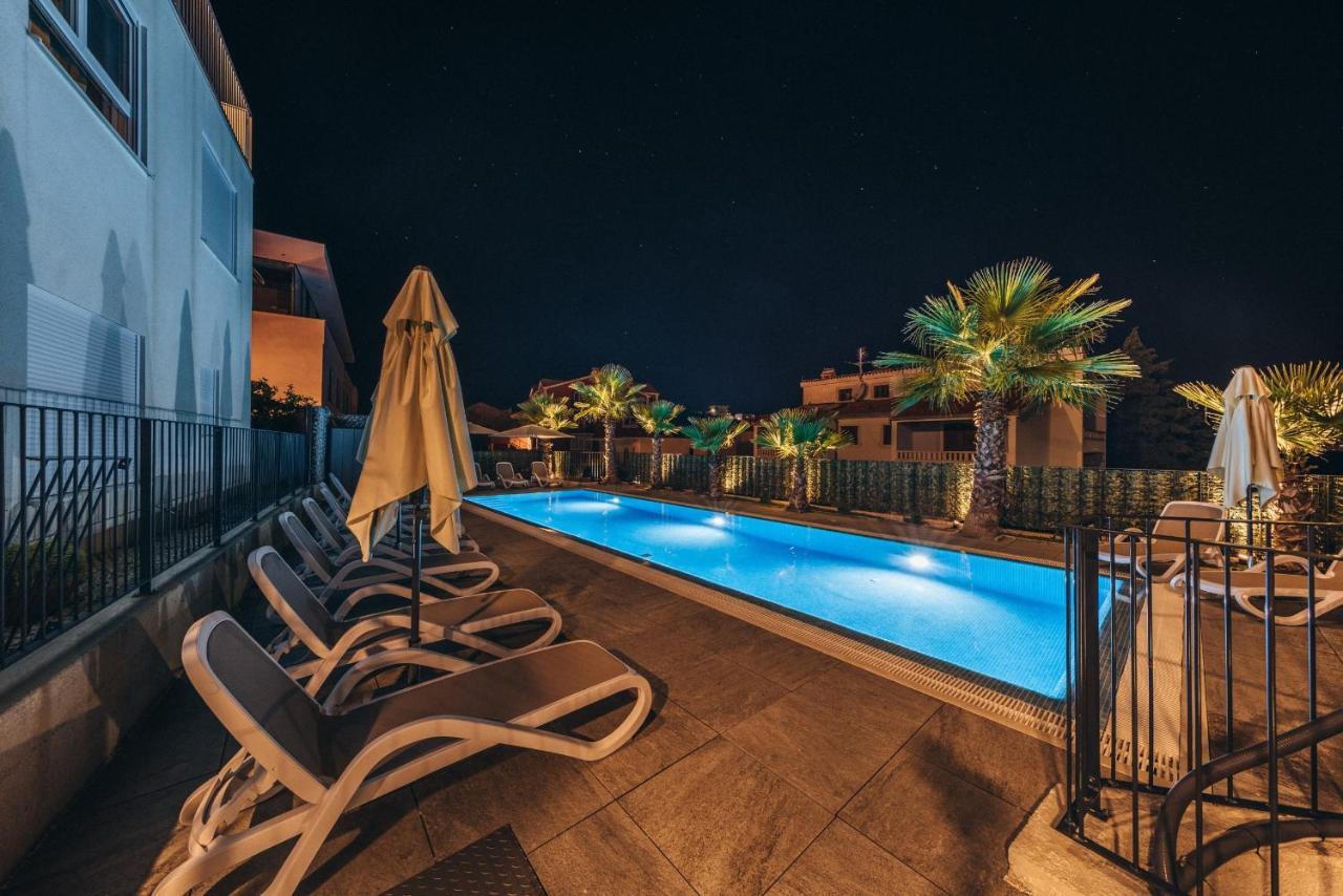 Apartment Gina Trogir Exterior photo